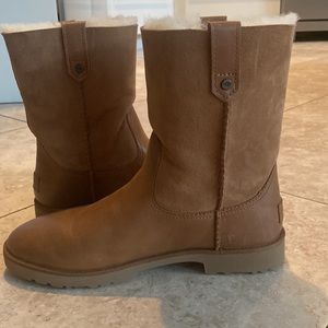 Chestnut Uggs. Brand new.  Worn once. Leather shoe top.  Suede ankle area
